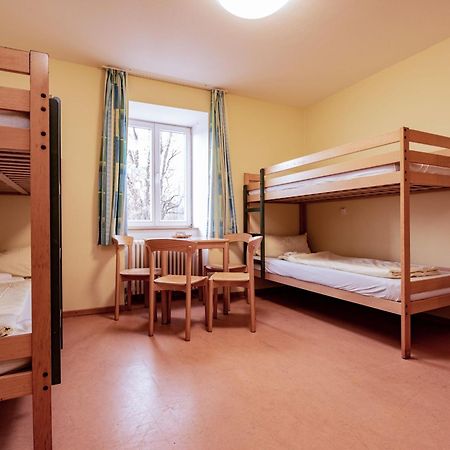 Jugendherberge Bad Homburg Бад-Хомбург-фор-дер-Хёэ Экстерьер фото